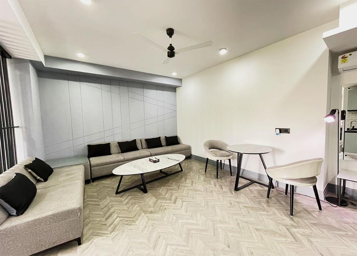 Bedchambers Serviced Apartments - Cyber City Gurgaon Exterior foto